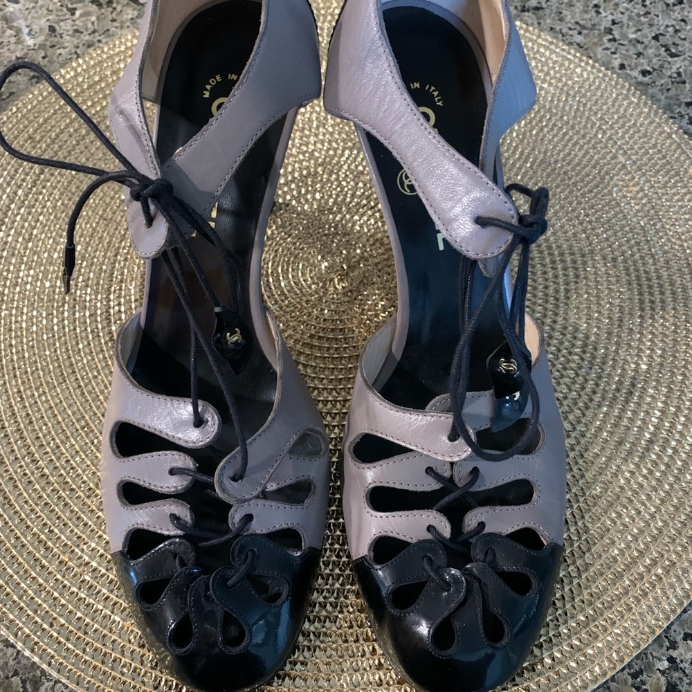 Coco Chanel lace up heels - Picture 2 of 16